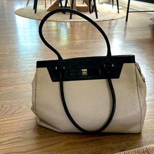 Kate Spade messenger bag